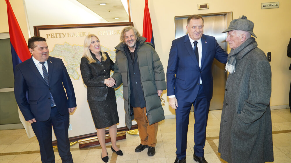 SDA najavila krivične prijave protiv organizatora i finansijera proslave Dana RS 1