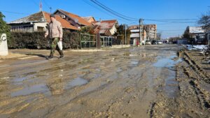 Beogradski metro i kanalizacija na levoj obali Dunava su među najčešće ponavljanim obećanjima svih gradskih vlasti pa i od kada je SNS preuzeo upravljanje državom i gradom 2012. godine.
