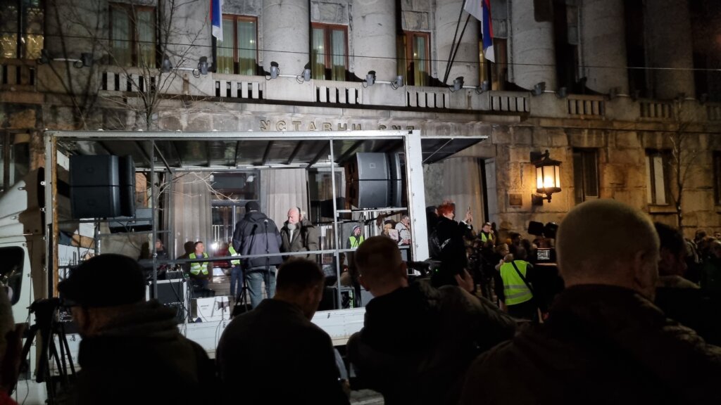 Završen protest koalicije Srbija protiv nasilja, Milivojević: RTS zna da su izbori pokradeni, ali to ne sme da objavi (VIDEO,FOTO) 15
