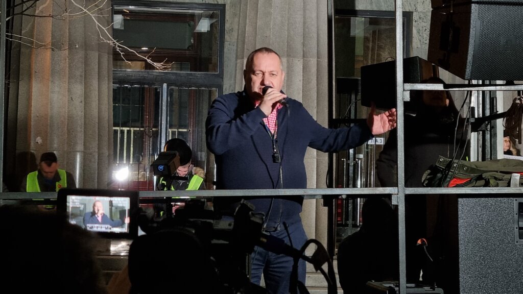 Završen protest koalicije Srbija protiv nasilja, Milivojević: RTS zna da su izbori pokradeni, ali to ne sme da objavi (VIDEO,FOTO) 13