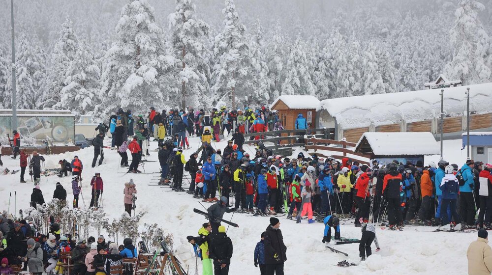 Otklonjen kvar na žičari: Ski centar Tornik ponovo radi 8
