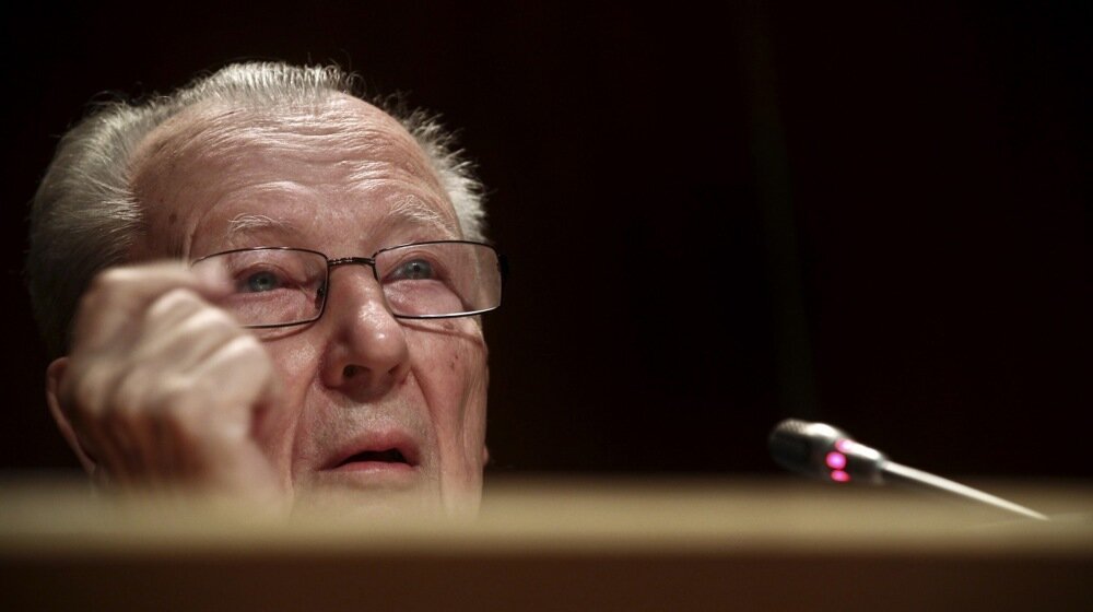 Brojni evropski zvaničnici sutra u Parizu: Ceremonija odavanja pošte Žaku Deloru 1