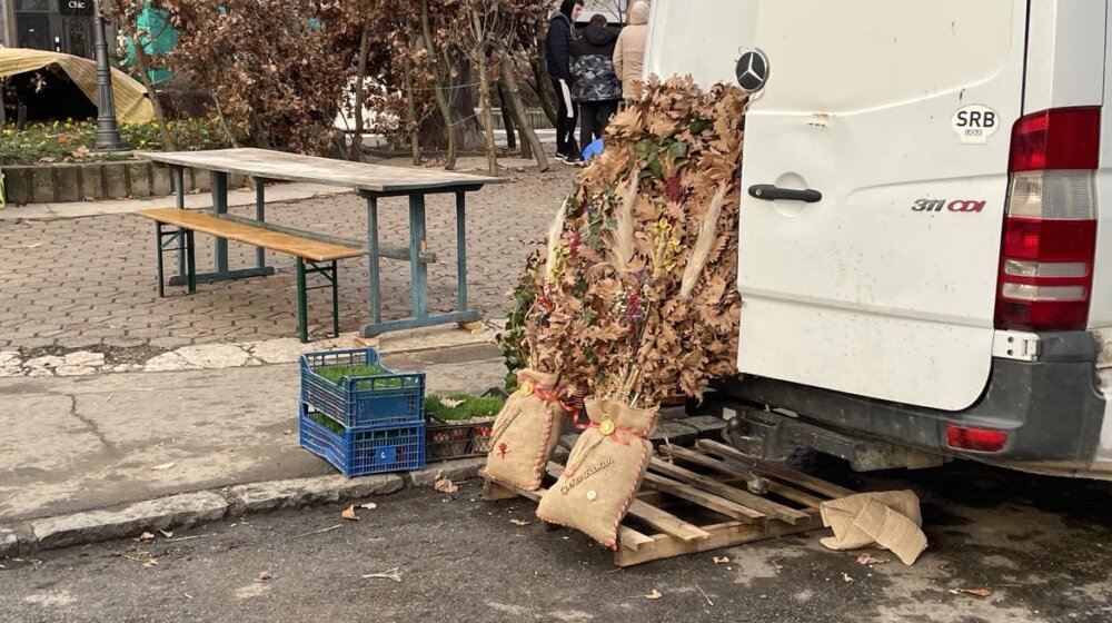 Koliko koštaju badnjak i posna trpeza uoči Badnjeg dana? 1