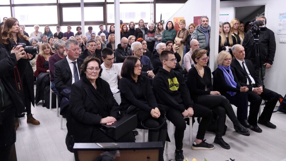 "Izgubili smo novinara sa velikim N": Održana komemoracija Denisu Kolundžiji 2 "Izgubili smo novinara sa velikim N": Održana komemoracija Denisu Kolundžiji 2