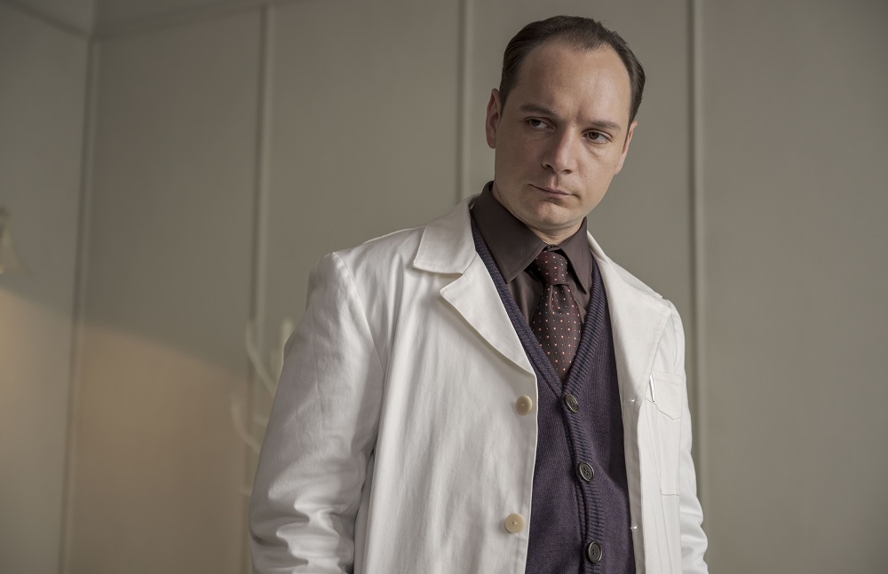 Novi film Dragana Bjelogrlića osvaja i Ameriku: „Čuvari formule“ među najboljima na festivalu u Palm Springsu 2 Novi film Dragana Bjelogrlića osvaja i Ameriku: „Čuvari formule“ među najboljima na festivalu u Palm Springsu 1