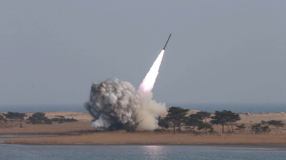 Severna Koreja testirala novu hipersoničnu raketu srednjeg dometa 1