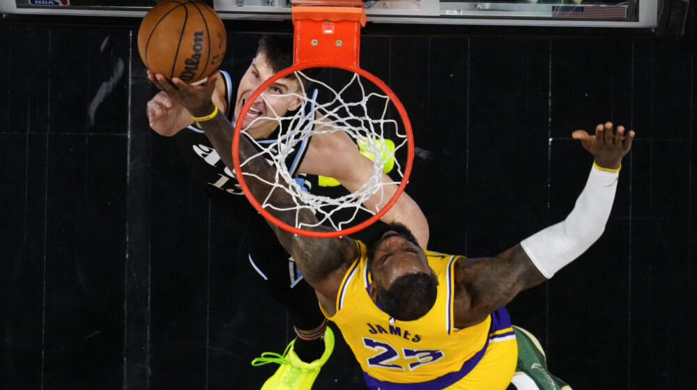 Učvršćeno šesto mesto u istoriji franšize u Džordžiji: Posle hiljadite trojke u NBA Bogdanović postigao i šestotu u Atlanti 1