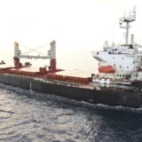 Američki razarač oborio raketu Huta u Crvenom moru kojom je gađan 8