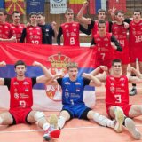 Nisu kadeti odbojkaški kaplari da ih se šalje u izgubljene bitke: Šta Srbija i njene sportske nade imaju od bega sa utakmice protiv Kosova i zašto ništa? 4