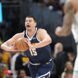 Motor se zagrejao od treće četvrtine: Jokić i Denver s pobedom u 2024. 6