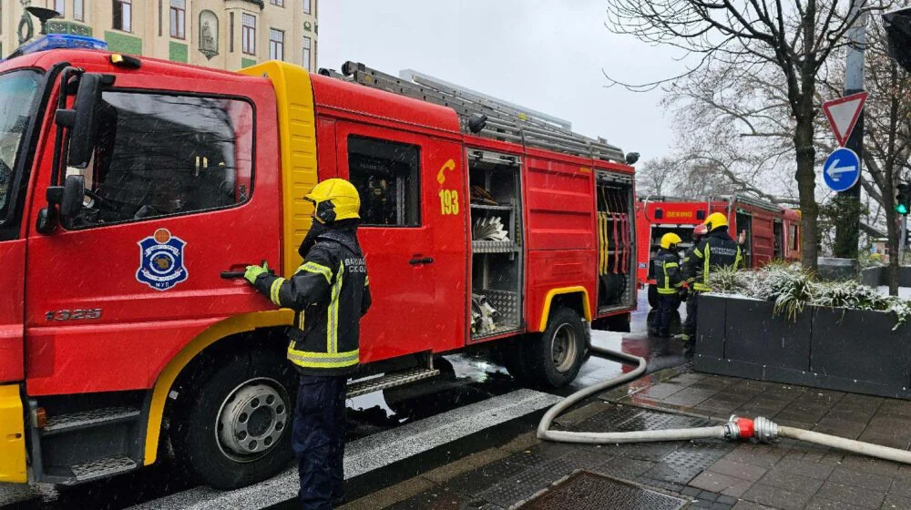 Požar u stanu u centru Beograda 9