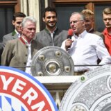 Sahranjen Franc Bekenbauer 4