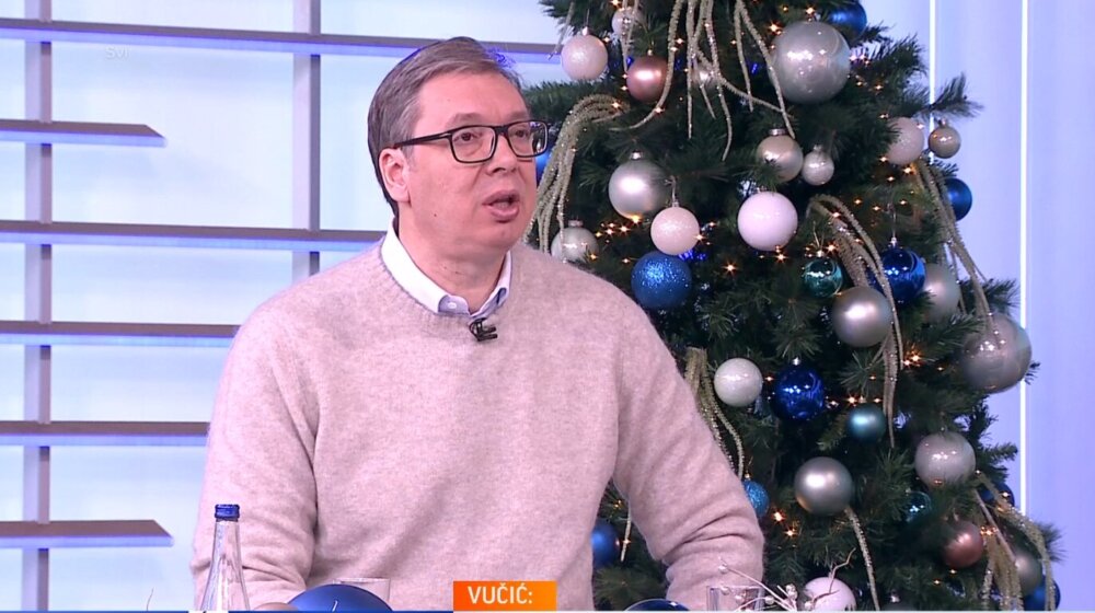 Pominjanje De Gola je znakovito jer je upravo on omogućio nezavisnost Alžira: Sagovornici Danasa o Vučićevom Božićnom govoru o Kosovu 1