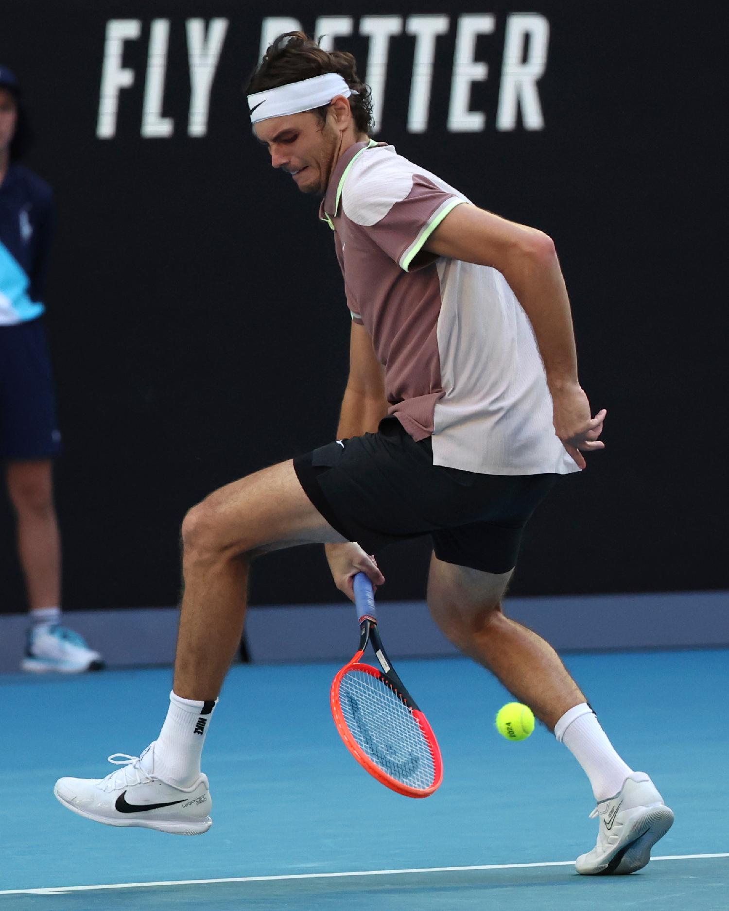 Đoković u prvom od dva meča na kojima u Melburnu ne gubi: U polufinale kao u dnevnu sobu do koje Amerikanac Fric nije mogao da mu prepreči put 3 Đoković u prvom od dva meča na kojima u Melburnu ne gubi: U polufinale kao u dnevnu sobu do koje Amerikanac Fric nije mogao da mu prepreči put 3