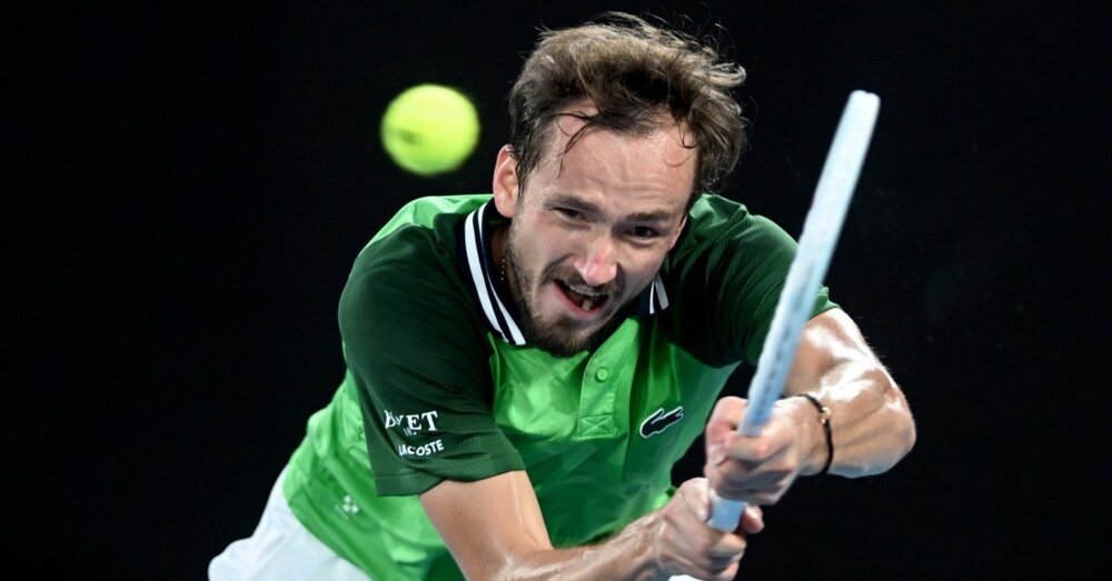 Siner imao sve što Đoković nije: Italijanski teniser posle velikog preokreta pobedio Danila Medvedeva u finalu Australijan opena 2