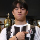 Partizan i zvanično završio sa prelaznim rokom: Korejac Jung Džun Goh zadužio crno-beli dres 3