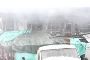 Reporter Danasa u Bloku 70: Da li drugi požar u Tržnom centru na Novom Beogradu znači da više nećemo ići "kod Kineza"? (FOTO) 17