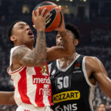 Jago i Gilespi "iks faktori", Sferopulosov potpis na trijumf u večitom derbiju 11