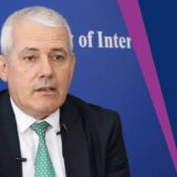 "Šta je sa spomenikom Vučiću, utemeljivaču kosovske nezavisnosti": Sagovornici Danasa o izjavi Svečlje da će na Kosovu ostati ambasada Srbije kao jedini simbol srpstva 8