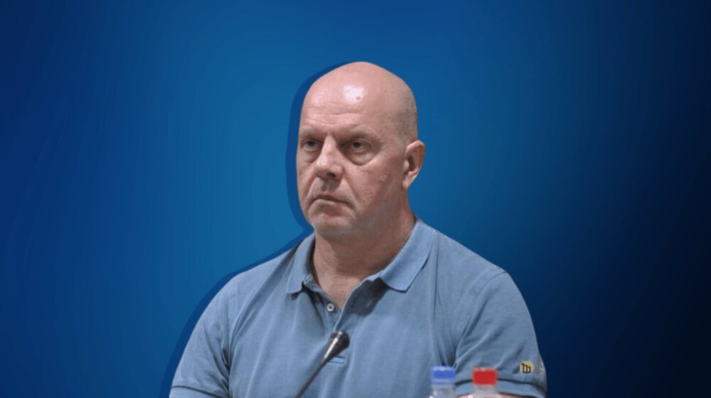 Ko je Aleksandar Pavić - američki đak, blizak Kapetanu Draganu i Dodiku, osnivač i poslanik "MI - Glas iz naroda"? 1