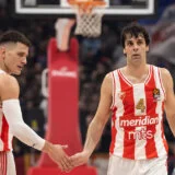 Najbitniji igrač Zvezde spreman za derbi sa Partizanom, Sferopulos pozvao u pomoć navijače: Bodrite nas, ali fer, sportski i korektno 5