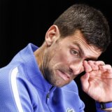 Novak Đoković napustio Australiju „sa osmehom“: Srpski teniser najavio duži odmor, ponovo na terenu tek na Indijen Velsu (FOTO) 2