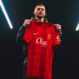 Nemanja Radonjić i zvanično Majorkin, umesto ka Atini, skrenuo prema Španiji 12