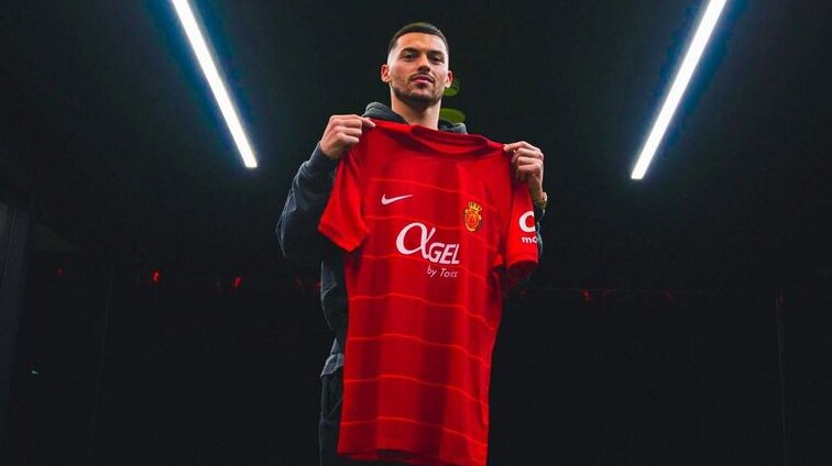 Nemanja Radonjić i zvanično Majorkin, umesto ka Atini, skrenuo prema Španiji 1