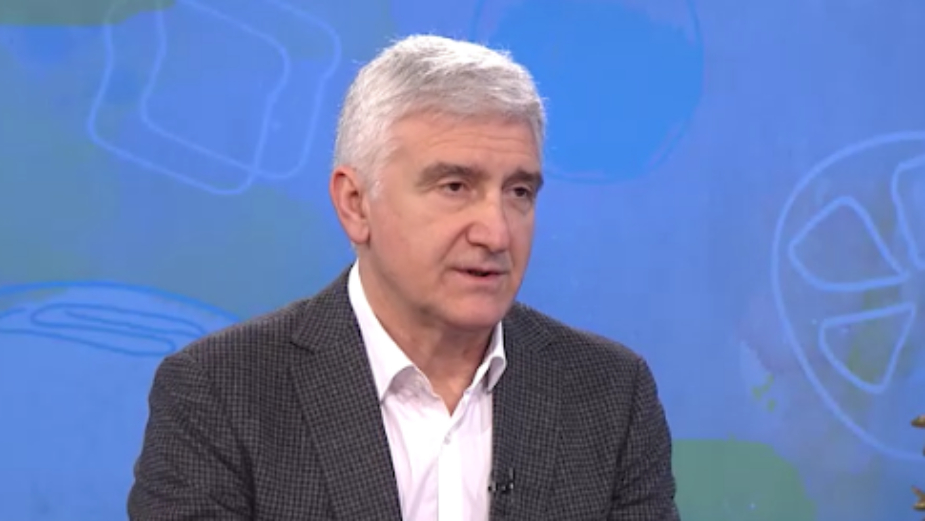 Lekari upozoravaju da ostanete kod kuće: Koliko ljudi se javilo ortopediji sa prelomima? 2