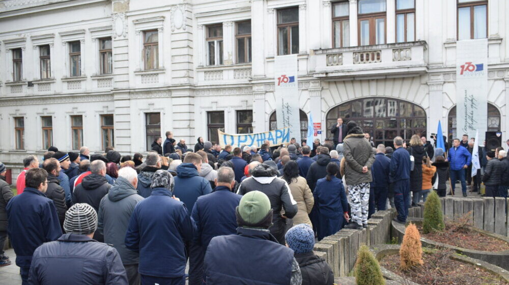 U pogonima Zastave oružje i dalje hladno, sindikat poziva Ministarstvo odbrane 1