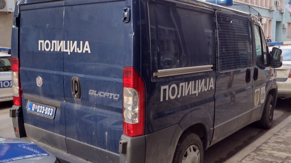 Dvojica muškaraca uhapšeni u Kragujevcu zbog pokušaja ubistva i pomoći nakon izvršenog krivičnog dela 1