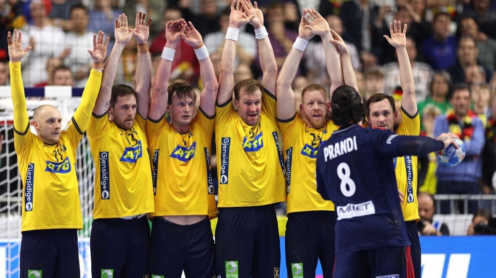 Francuska bila na aparatima, ali Prandi sa deveterca doneo produžetke, a zatim i mesto u finalu Evropskog prvenstva 1