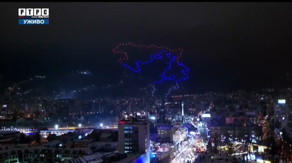 Završen svečani defile povodom Dana Republike Srpske: Dodik poručio da ambasador SAD nije dobrodošao u Srpsku 1