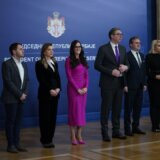 Vučić se sastao sa roditeljima dece obolelih od retkih bolesti: Prijemu prisustvovala i Tamara Vučić 7