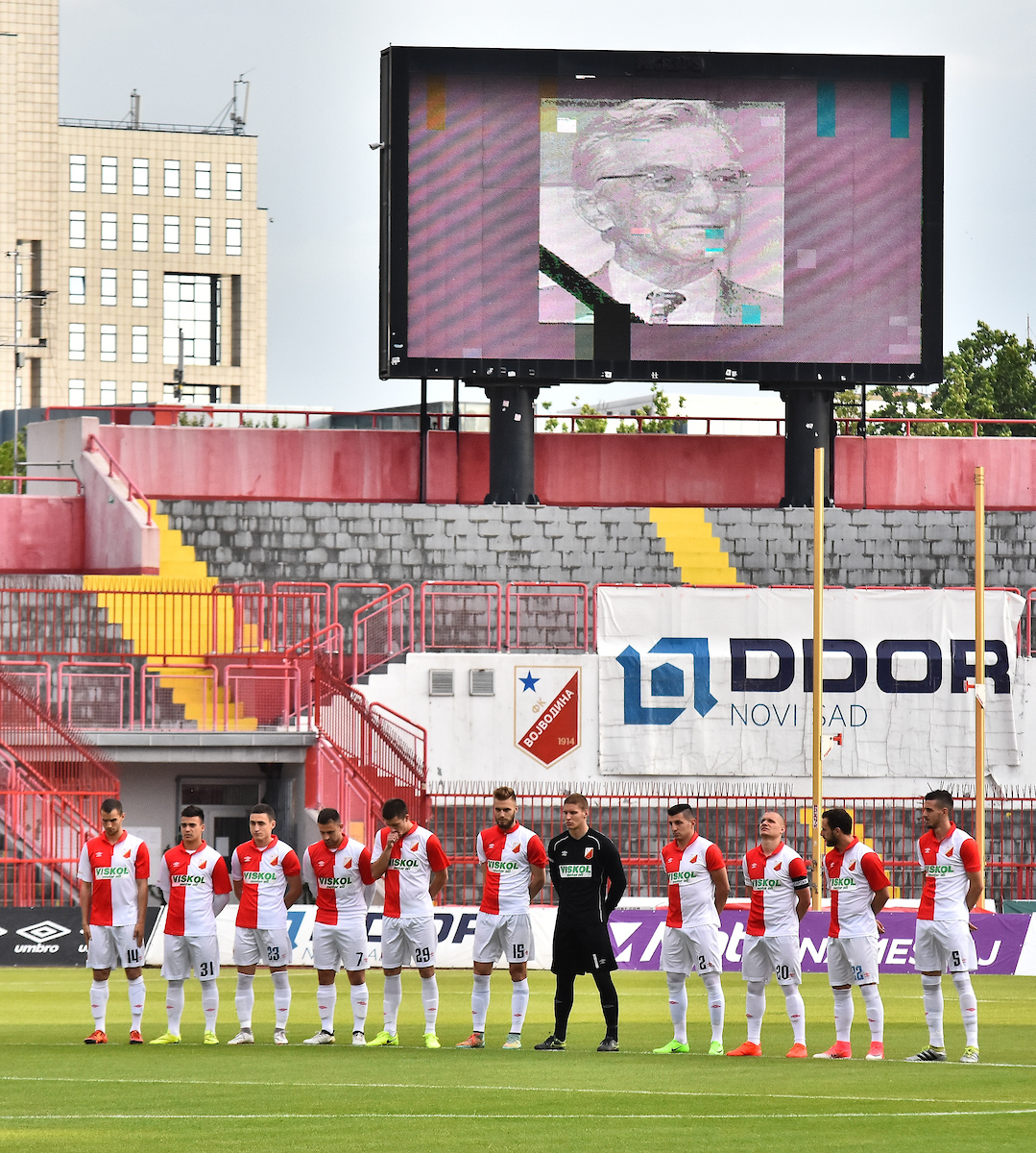 Fenerbahče mašina za golove u Turskoj: Mogu li Tadić i Džeko da iznesu trenera do klupskog rekorda Todora Veselinovića? 3 Fenerbahče mašina za golove u Turskoj: Mogu li Tadić i Džeko da iznesu trenera do klupskog rekorda Todora Veselinovića? 3