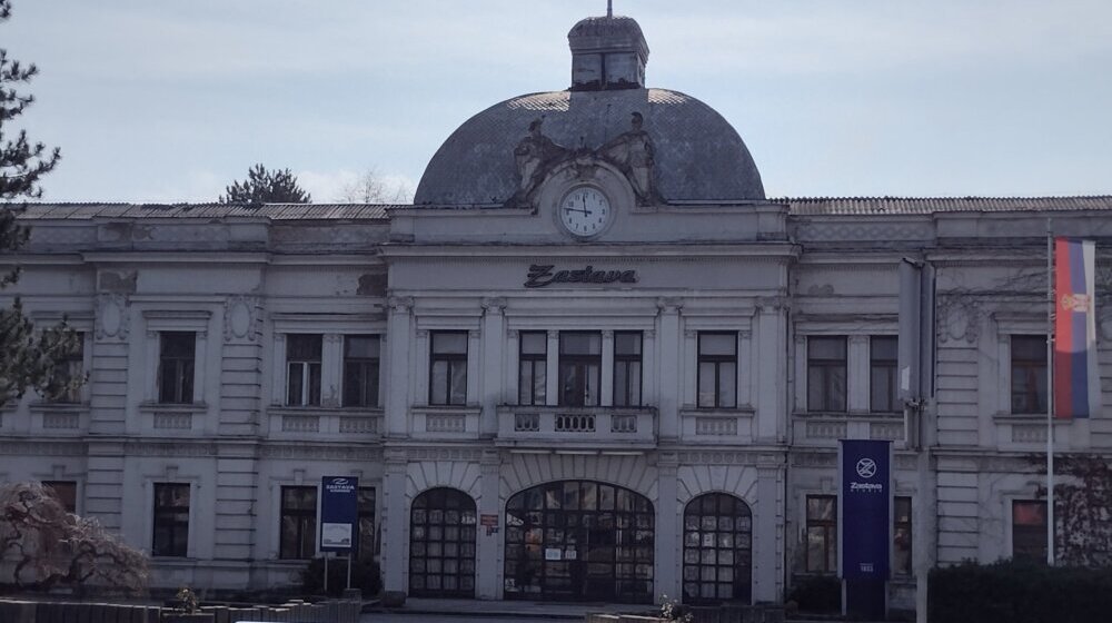 Zbog hladnoće postoji opasnost po zdravlje radnika: Sindikat Zastave oružje pozvao Ministarstvo i Vladu zbog nezagrejanih hala i pogona 1