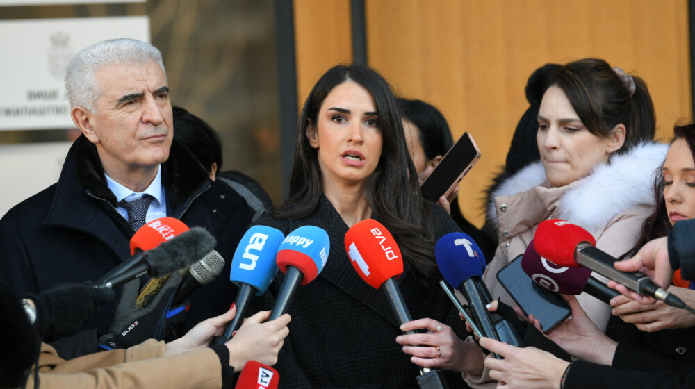 Odloženo izlaganje odbrane u slučaju "Ribnikar" 1