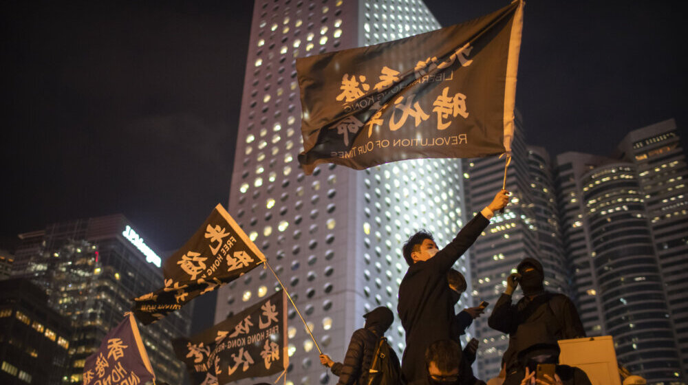 Tri meseca zatvora u Hongkongu zbog majice s prodemokratskim natpisom 1