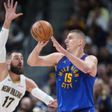 Jokić obrisao Pelikane kao gumicom, Bogdanović i Jang dali 1.000. trojku na istom meču 8