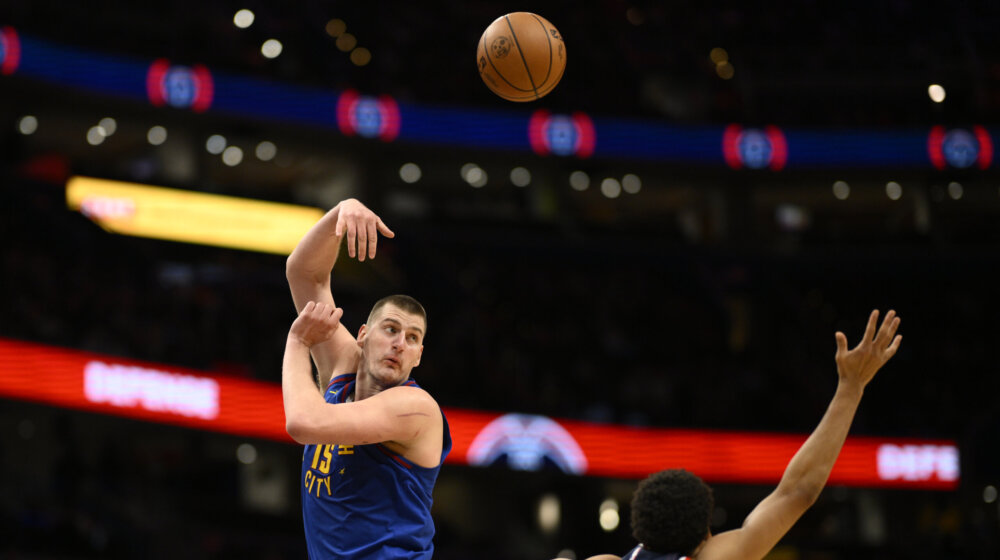 Sitno kolo do kola ponovo se čulo iz Vašingtona: Jokić opet dočekan spletom srpskih igara na terenu (VIDEO) 1