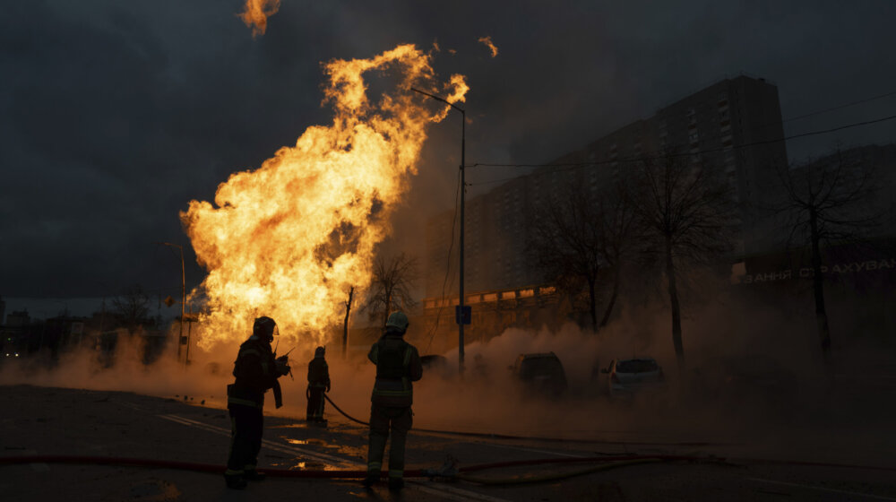 Ukrajinske vlasti: Četiri osobe poginule u jakim ruskim napadima na Kijev i okolinu i na Harkov 1