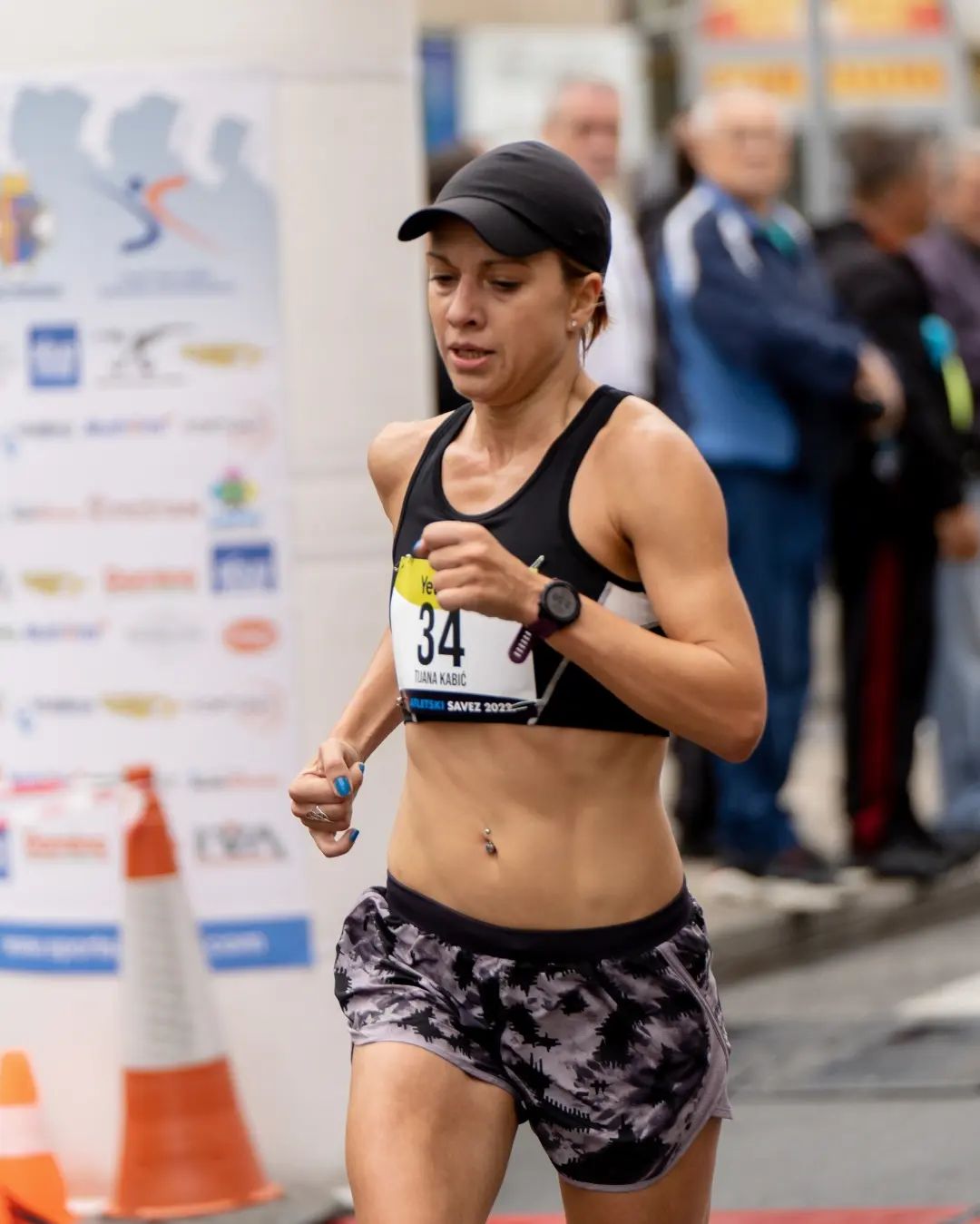 "Trčaću zauvek!": Psihološkinja Tijana Kabić noću nastupa kao di-džejka, a danju se nadmeće na maratonskim stazama 4