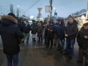 foto, delijski vis protest 20.1.24 3, privatna arhiva "Zašto Grad ne isplati svega desetak građana koji koče dolazak asfalta?": Nastavljaju se protesti građana niškog naselja Delijski Vis 4