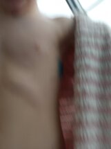 "Prljavi smo, a koža nam smrdi": U SC "Čair" radi sveže ofarban bazen, a kupačima koji su se ofarbali bojom dat je razređivač "da se očiste" 3