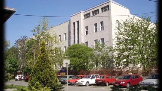 Zašto gradska uprava u Zrenjaninu traži rasformiranje srednje škole "Uroš Predić" u tom gradu? 1