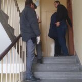 Porodici iz Gadžinog Hana sa sedmoro dece izvršitelji prete popisom stvari zbog duga za struju 8