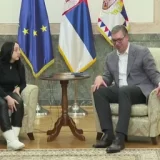 Vučić primio porodilju Maricu Mihajlović: "Dete da vratimo ne možemo, ali možemo da pokušamo da nešto ispravimo u budućnosti" 5