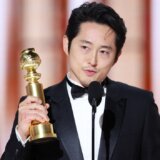 Netflix-ova serija osvojila je tri Zlatna globusa. Gledaoci kažu da je remek-delo 1