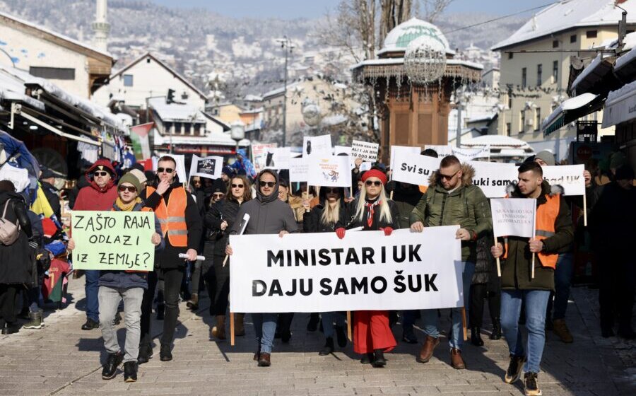 U Sarajevu protesti mladih nezadovoljnih subvencijama za kupovinu stanova 1