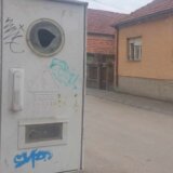 Promenjena firma koja očitava struju, nova kasni sa smanjenim platama, a knjižice ne overava: Čitači struje za Danas o problemima s novim poslodavcem 5